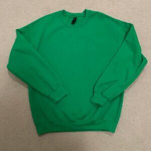 Basic Green Crewneck Sweatshirt